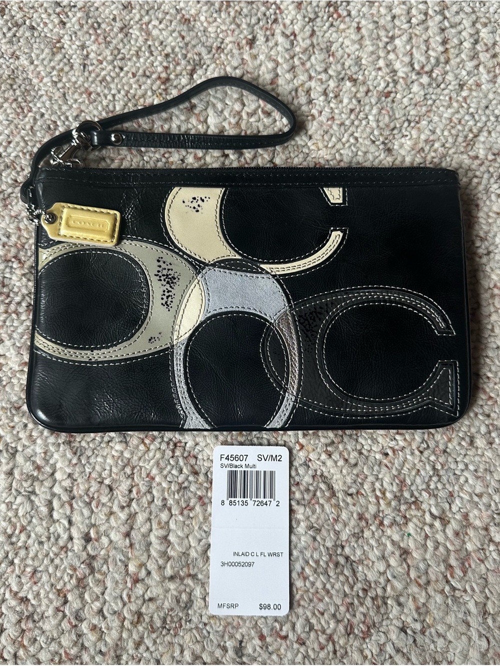 NEW- Coach Black Leather Wristlet with Cream & Gray Signature Cs - Y2K/Vintage